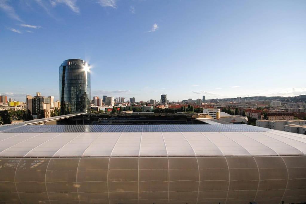 Apartment In Bratislava With Free Parking Exterior photo